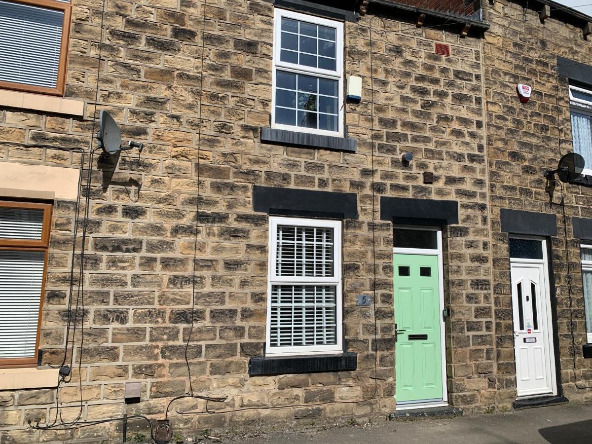 Contemporary & Chic Inner Terrace 5 Mins From Barnsley Town Centre Kültér fotó